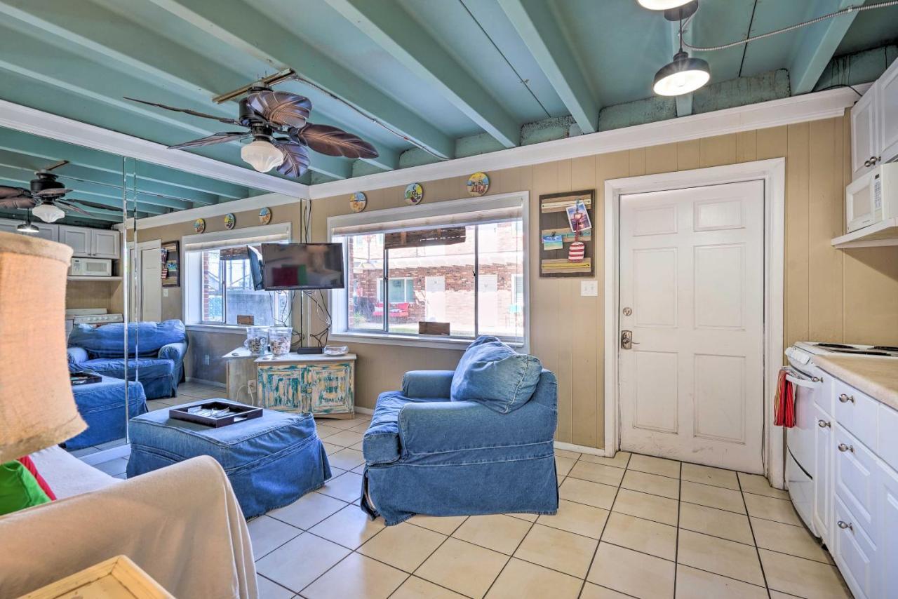 Panama With Pool Access, Steps To Beach! * Panama City Beach